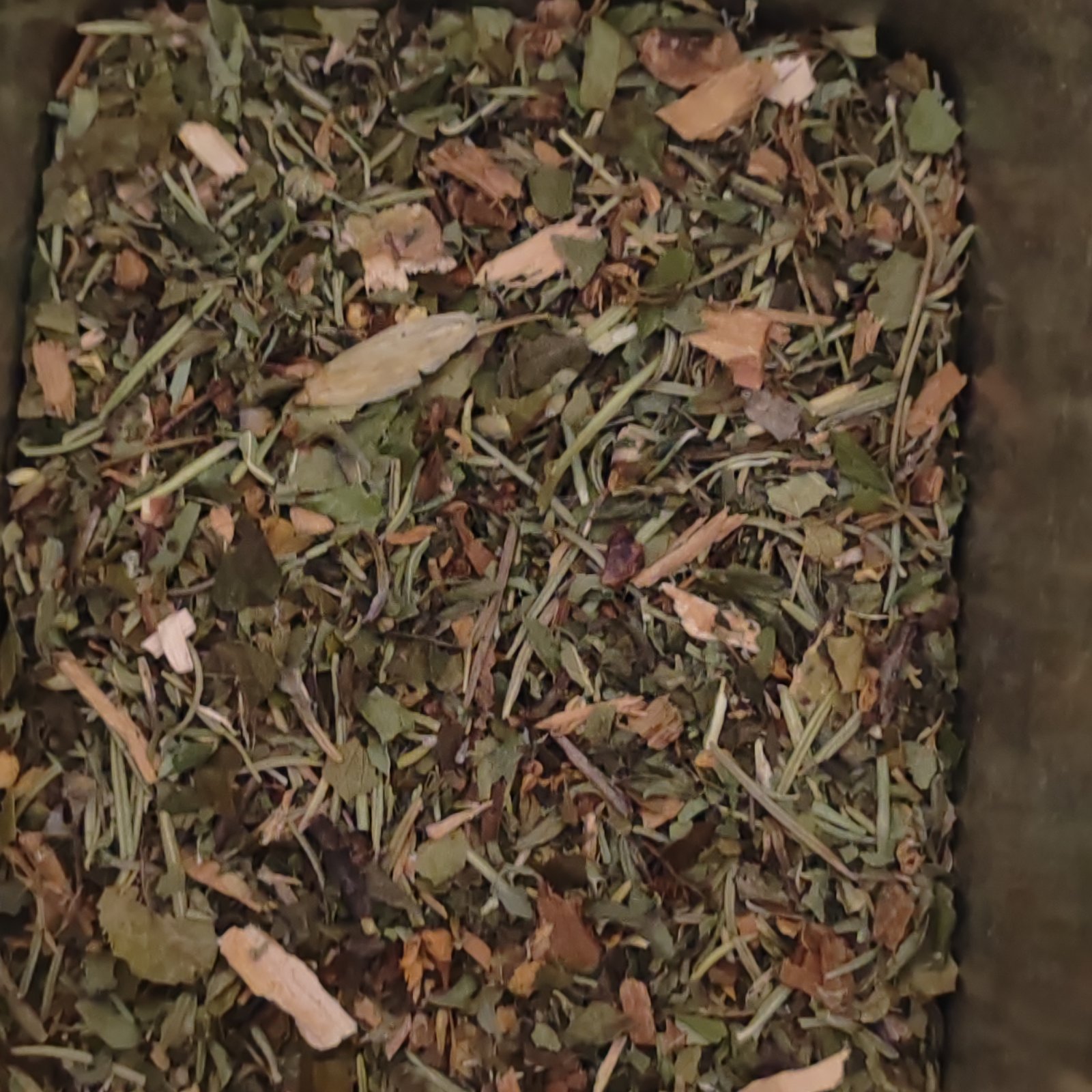 Infusión funcional estacional con tomillo y equinácea para defensas